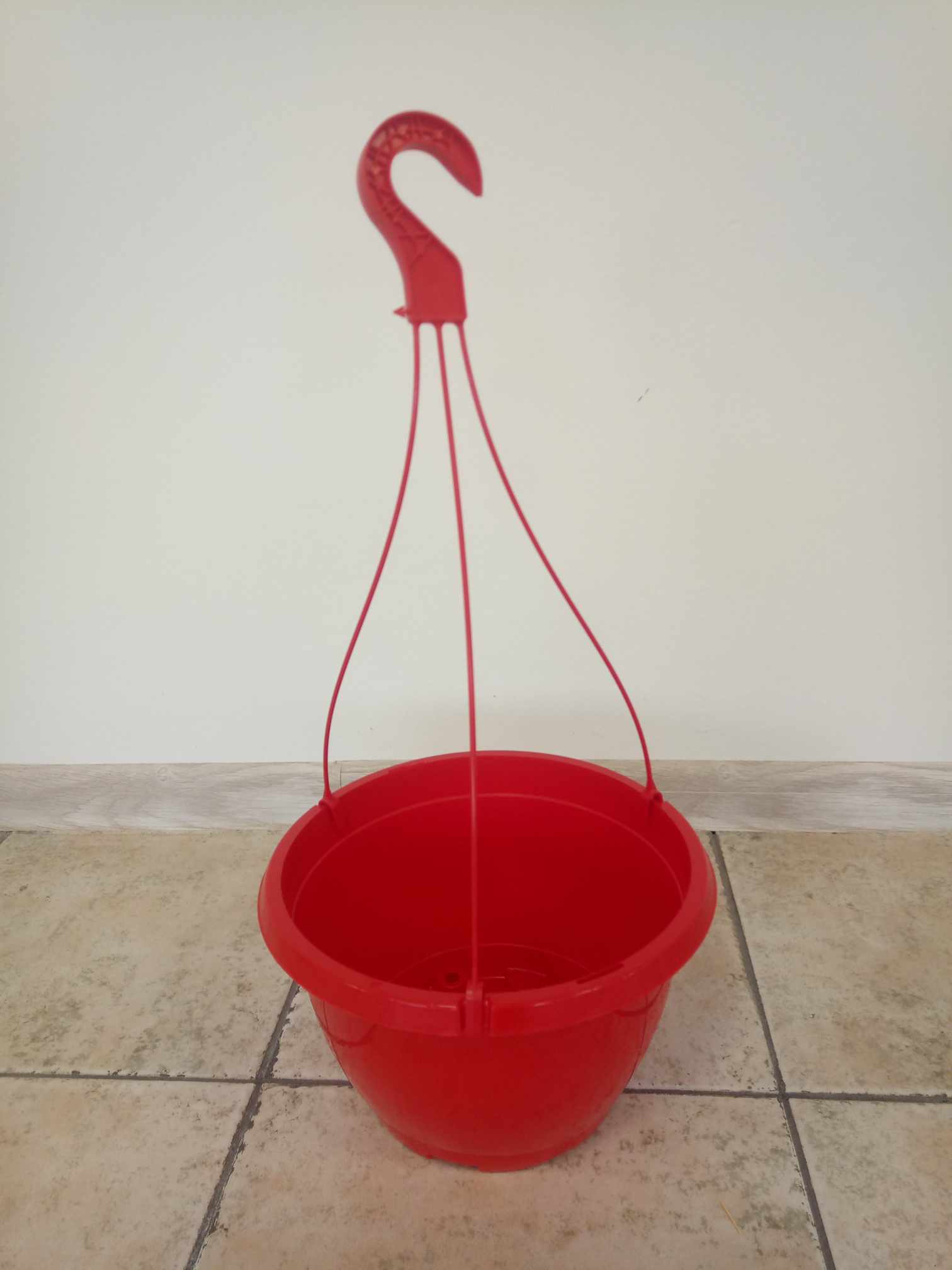 Iekaramais puķu pods Decor 27 cm sarkans