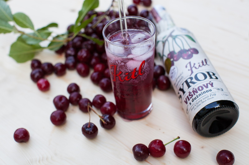 Skābo ķiršu sīrups Kitl 500ml