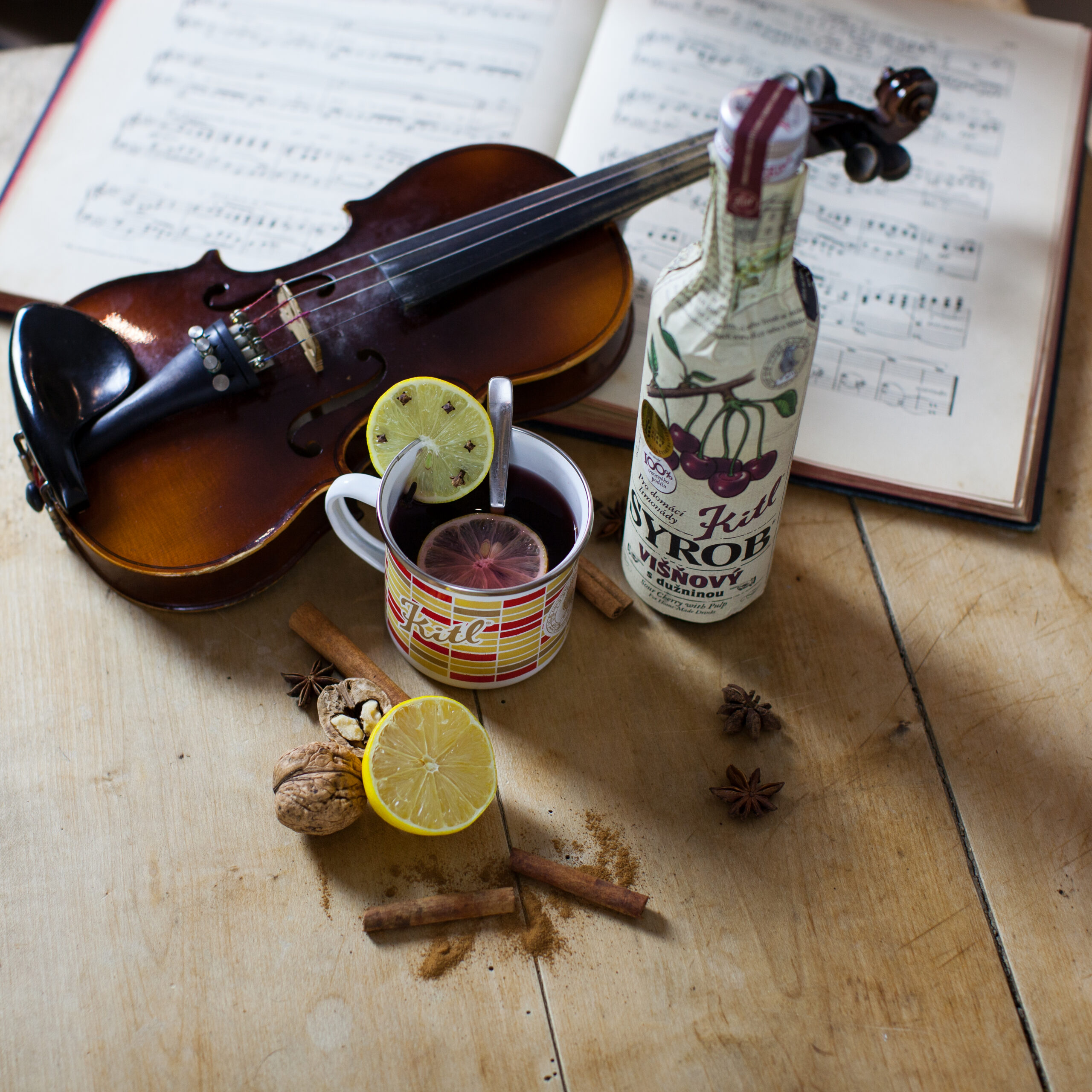 Skābo ķiršu sīrups Kitl 500ml